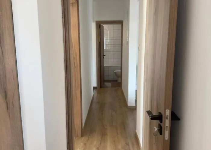 Stylish 2 Bedroom In Lemesos