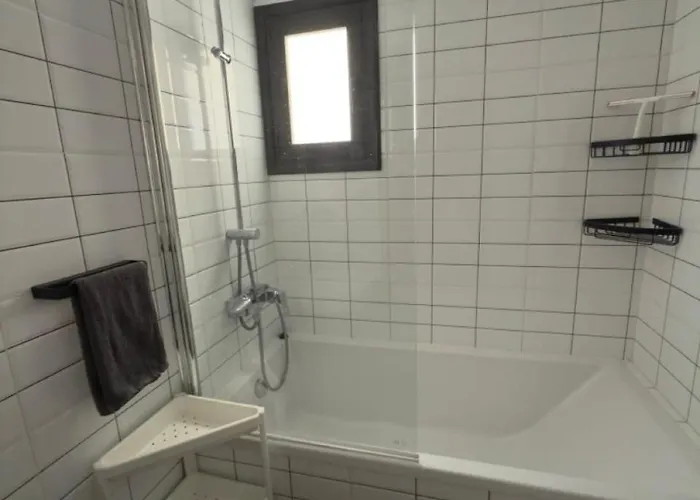 Stylish 2 Bedroom In * Lemesos