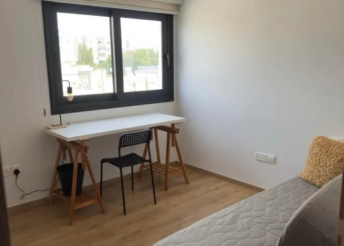 Stylish 2 Bedroom In Apartmán Lemesos